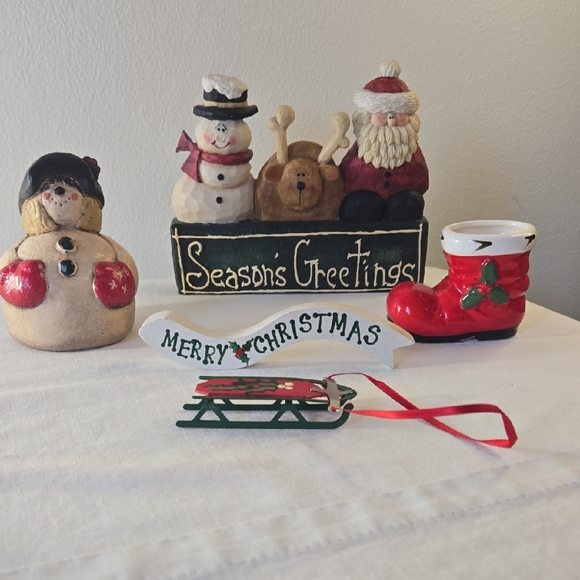 Other - 5 Piece Christmas Decor